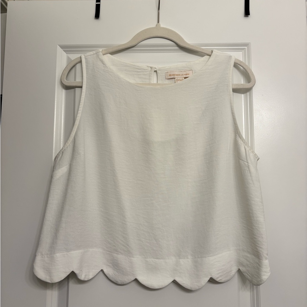 Monteau White Scalloped Hem Tank Top
